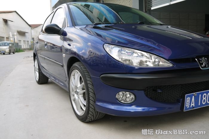 205216qao1v6a66v30lt8d.jpg