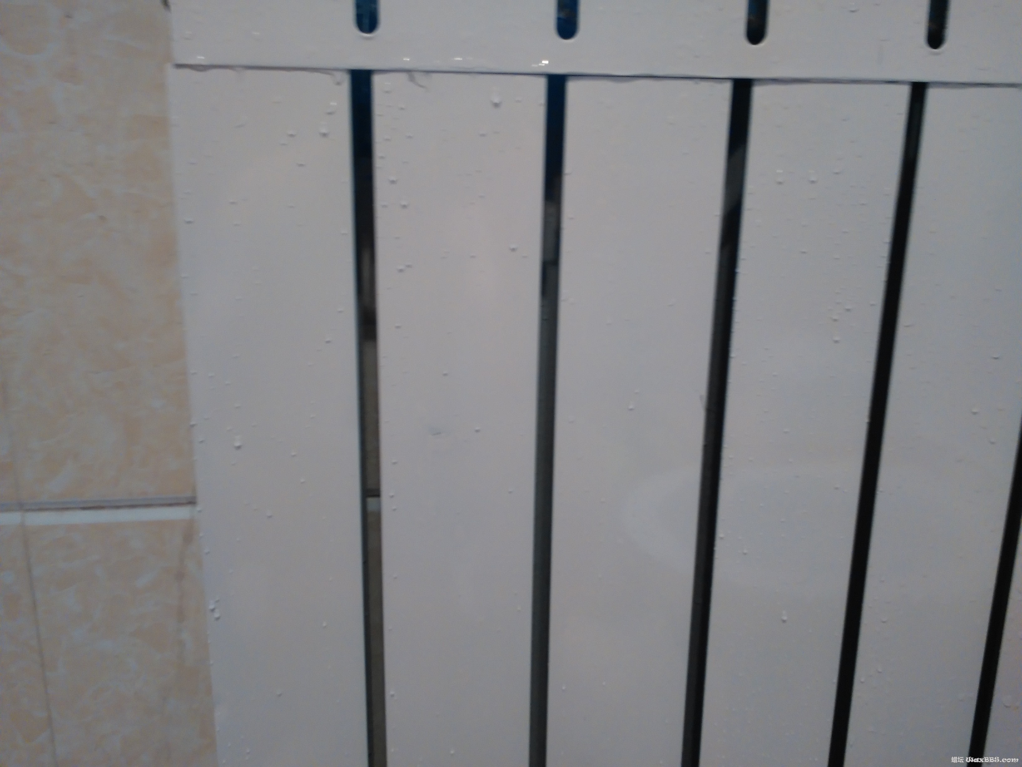 143735ck6j6u2cc246cj3e.jpg