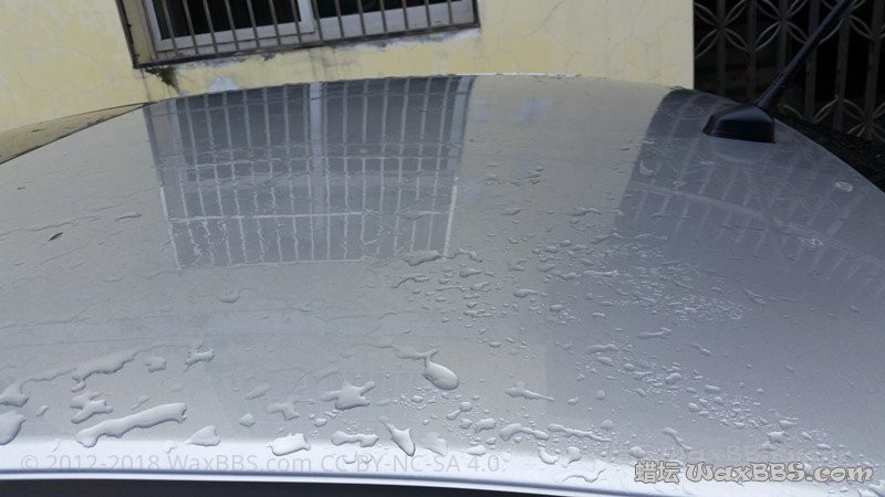 淋雨三天后车顶_副本.jpg